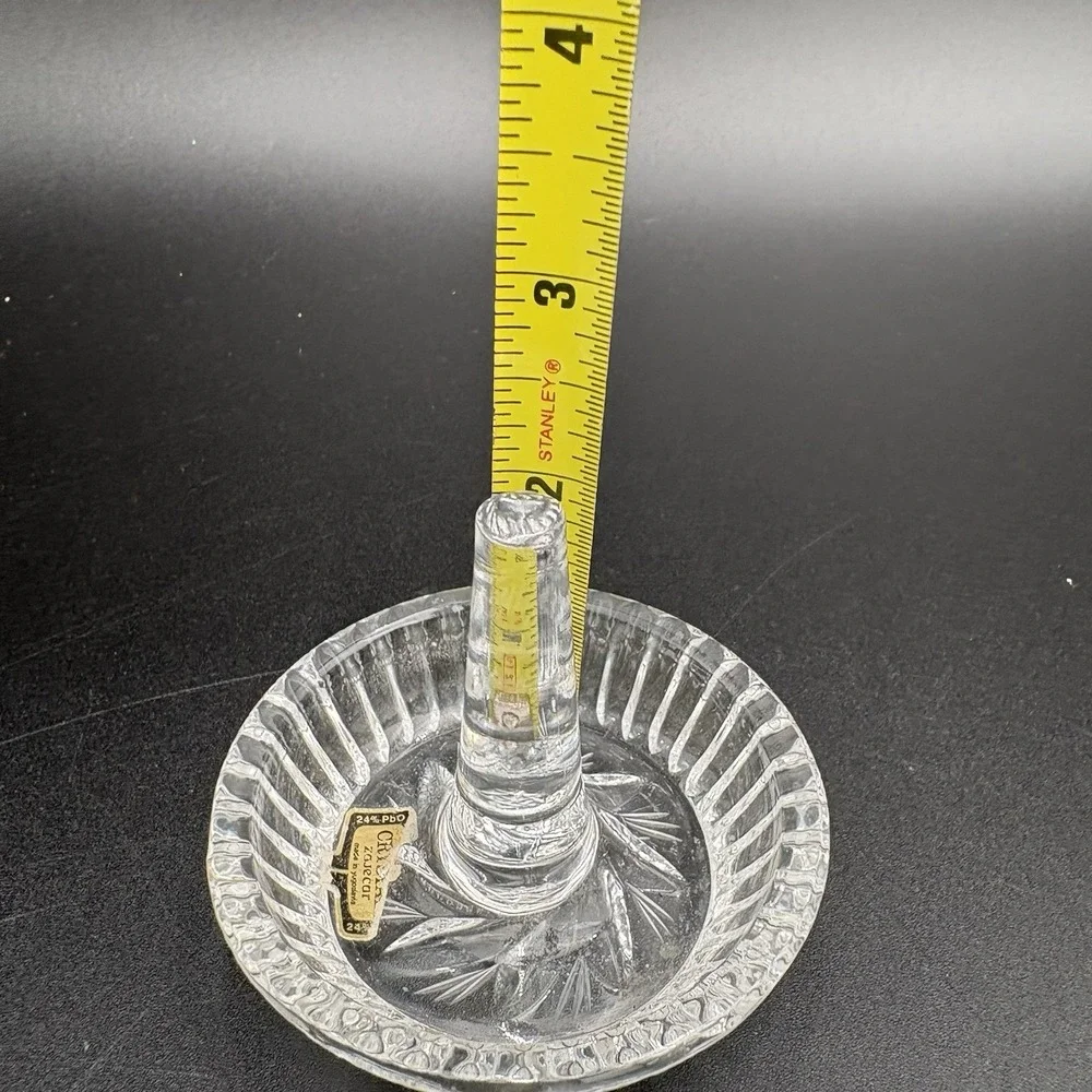 Vintage 24% Lead‎ Crystal round ring holder